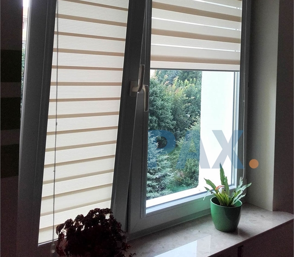 raamdecoratie draaikiepraam